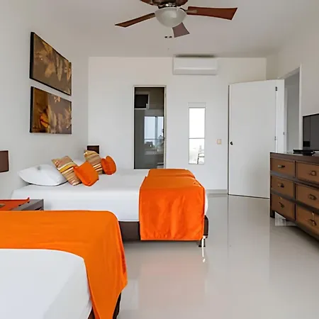 Amazing View. 2br W/beach Access | Morros Ultra Apartamento *