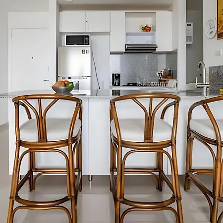 Apartamento Amazing View. 2br W/beach Access | Morros Ultra