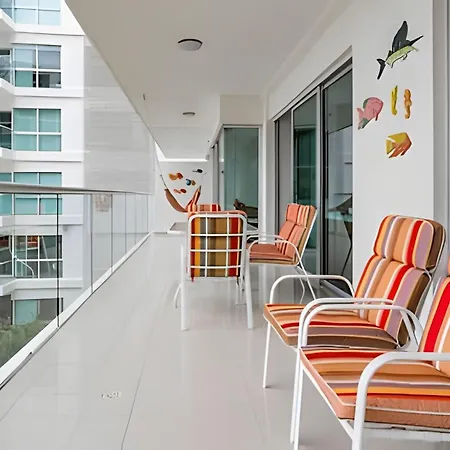 Apartamento Amazing View. 2br W/beach Access | Morros Ultra *