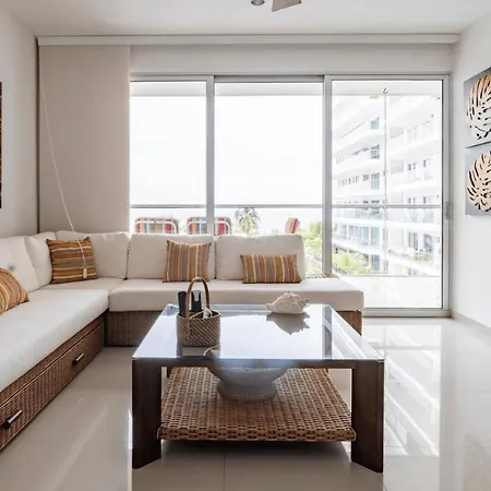 Apartamento Amazing View. 2br W/beach Access | Morros Ultra